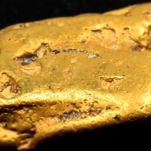 “UK’s Biggest Gold Nugget Uncovered: Secret Technique of Successful Treasure Hunter Revealed”