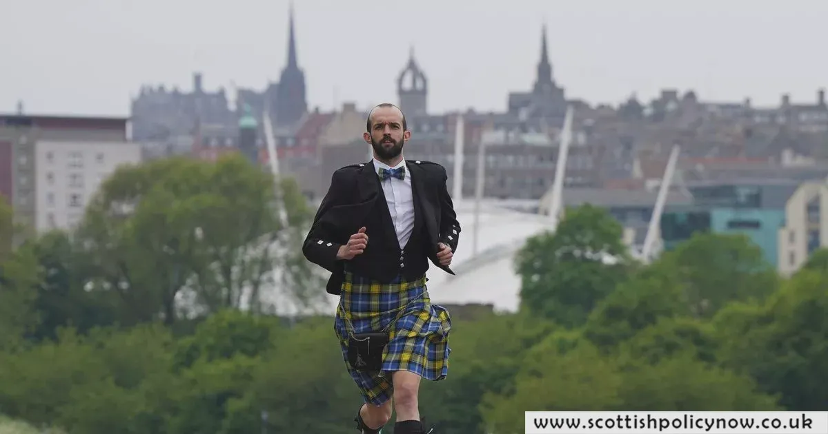 Adventurous Scotsman Sets Out to Beat World Record by Running Fastest Marathon in a Full Kilt